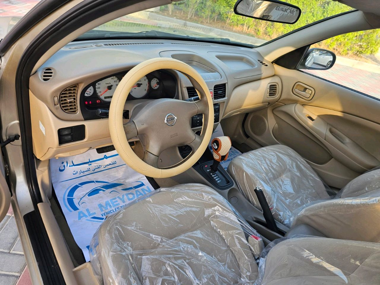 Nissan Sunny - Image 8