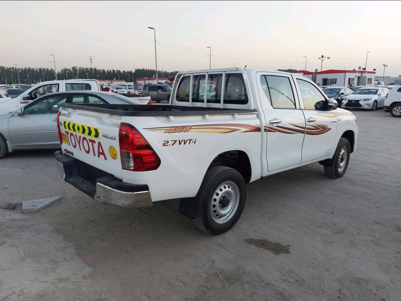 Toyota Hilux - Image 4