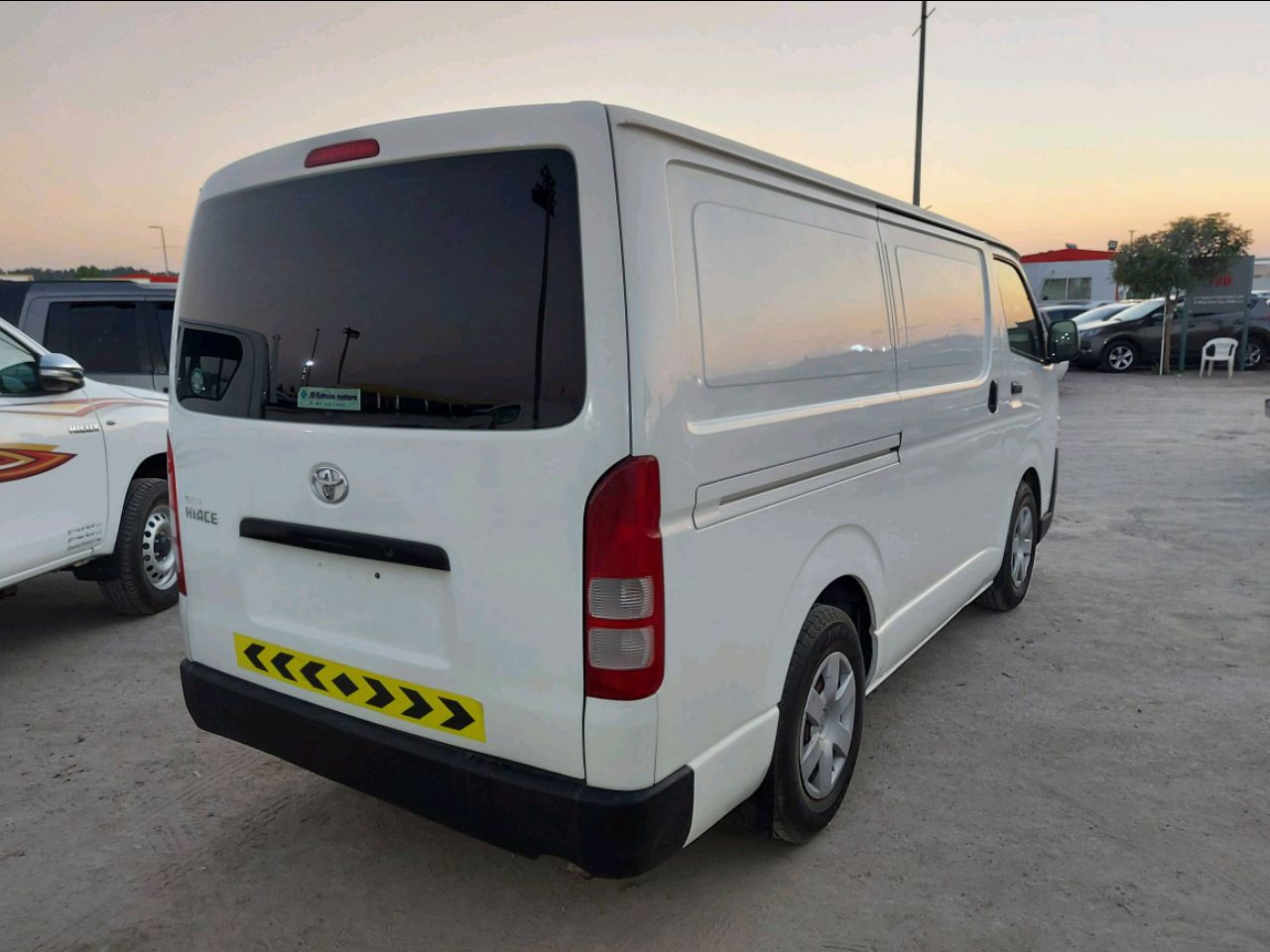 Toyota Hiace - Image 4