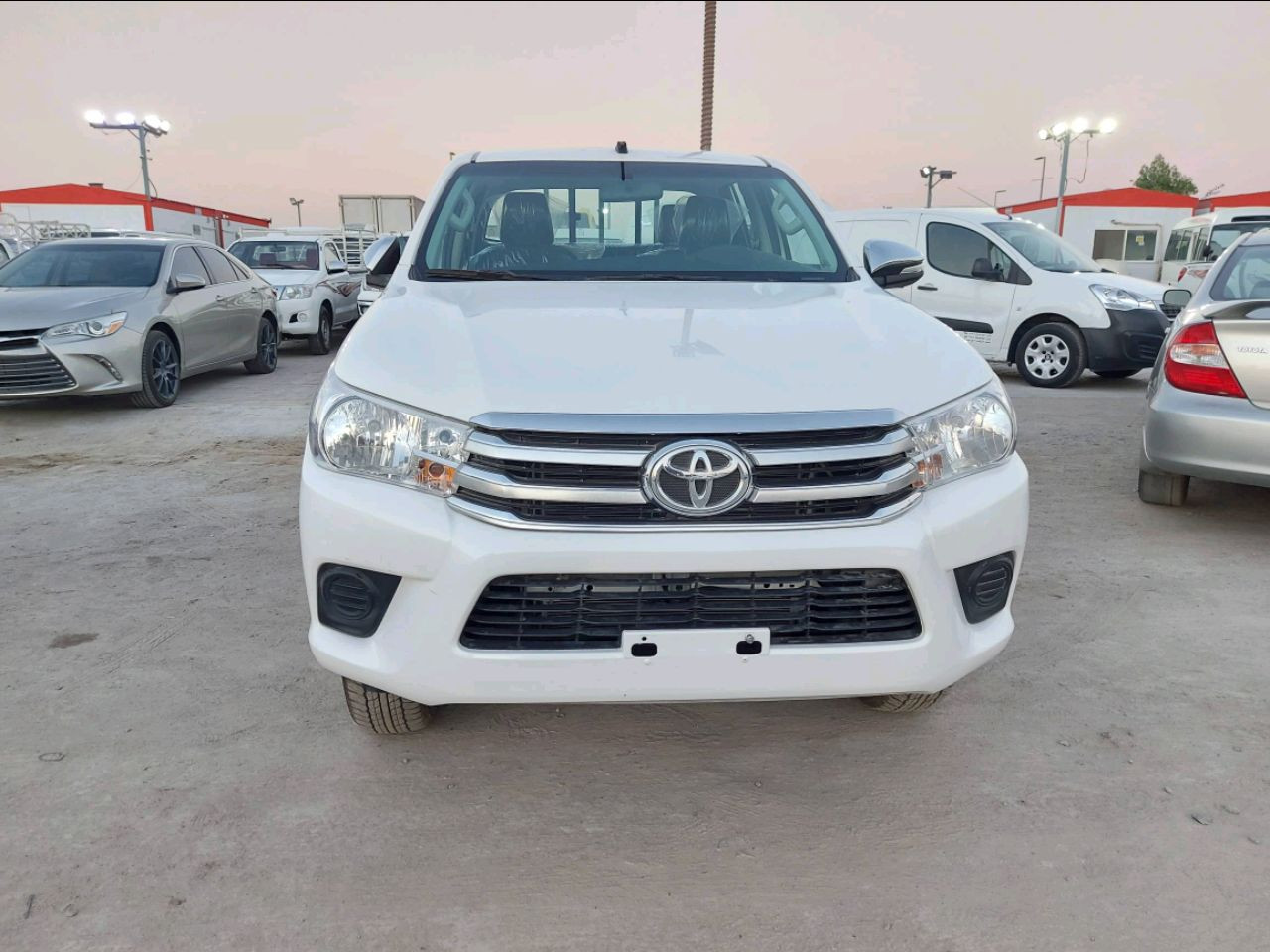 Toyota Hilux - Image 3