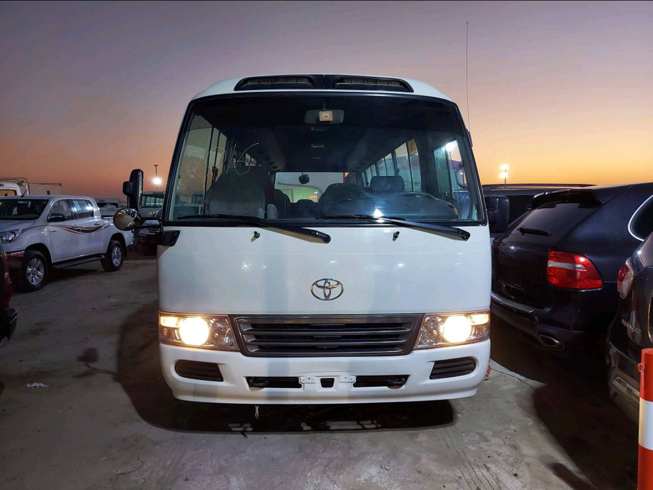 Toyota Coaster - Image 4