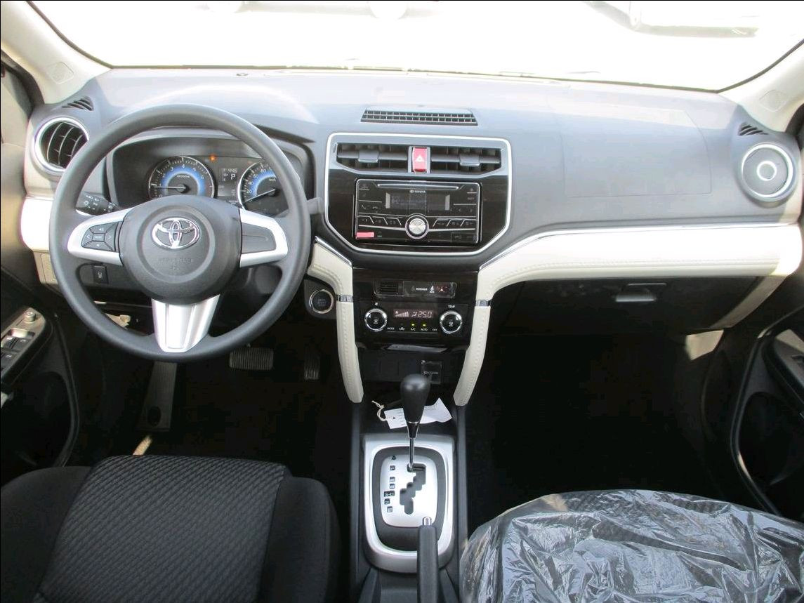 Toyota Rush - Image 4
