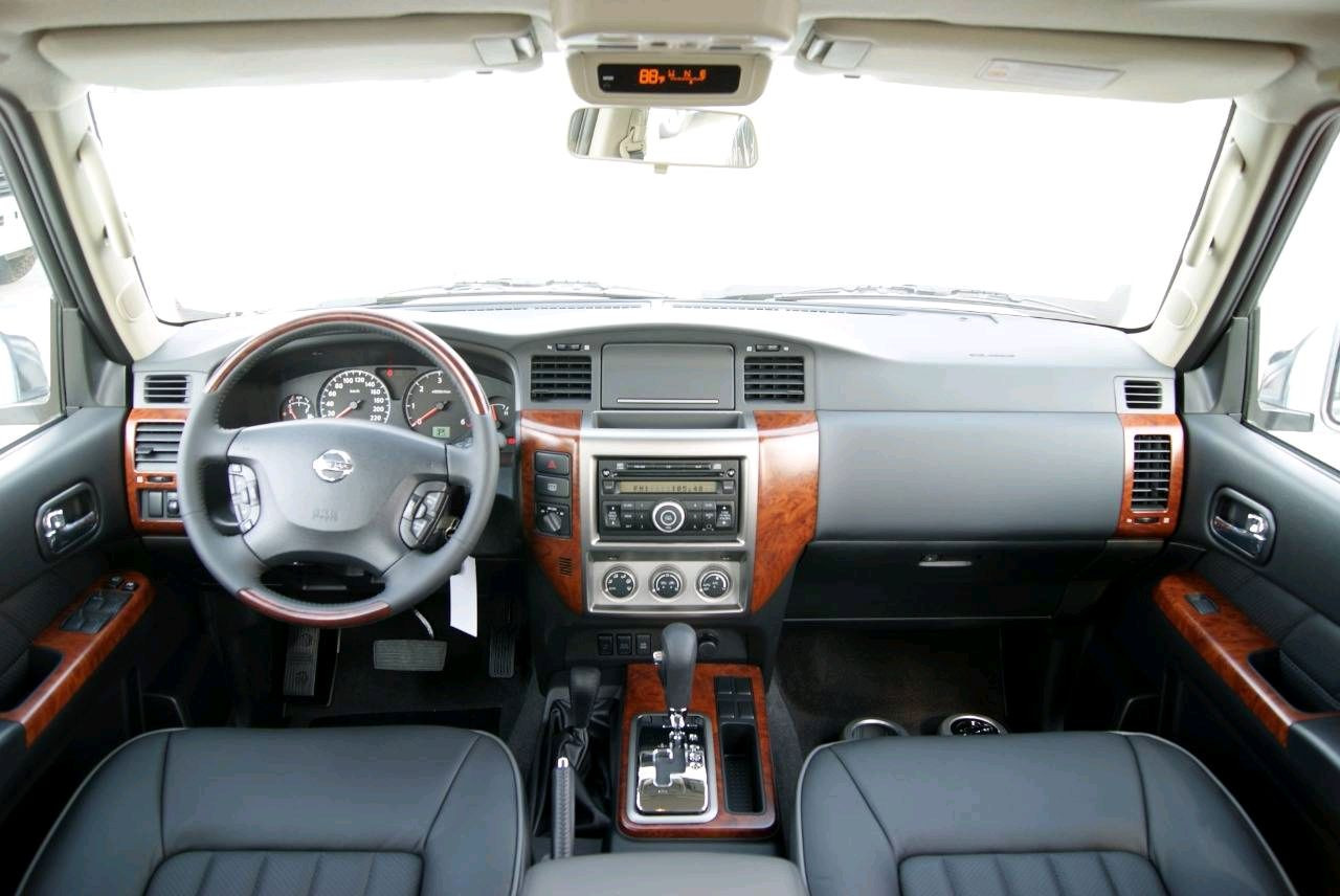 Nissan Patrol - Image 6