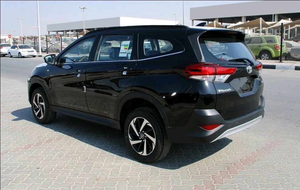 Toyota Rush - Image 2
