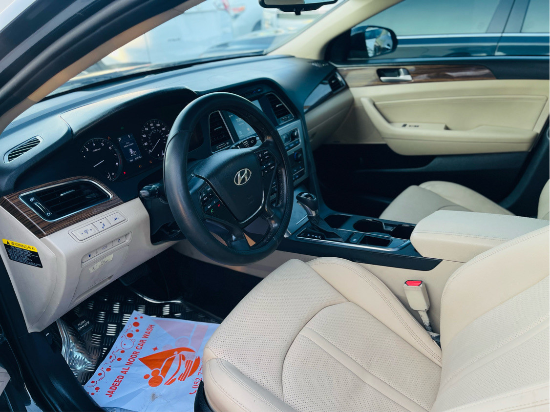 Hyundai Sonata - Image 11