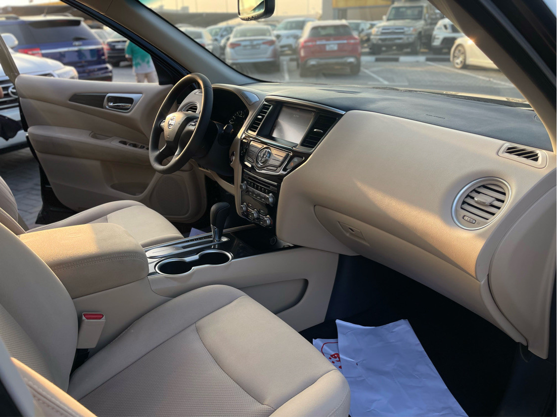 Nissan Pathfinder - Image 10