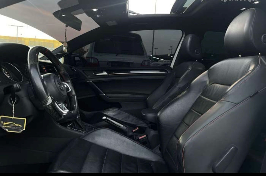 Volkswagen GTI - Image 10