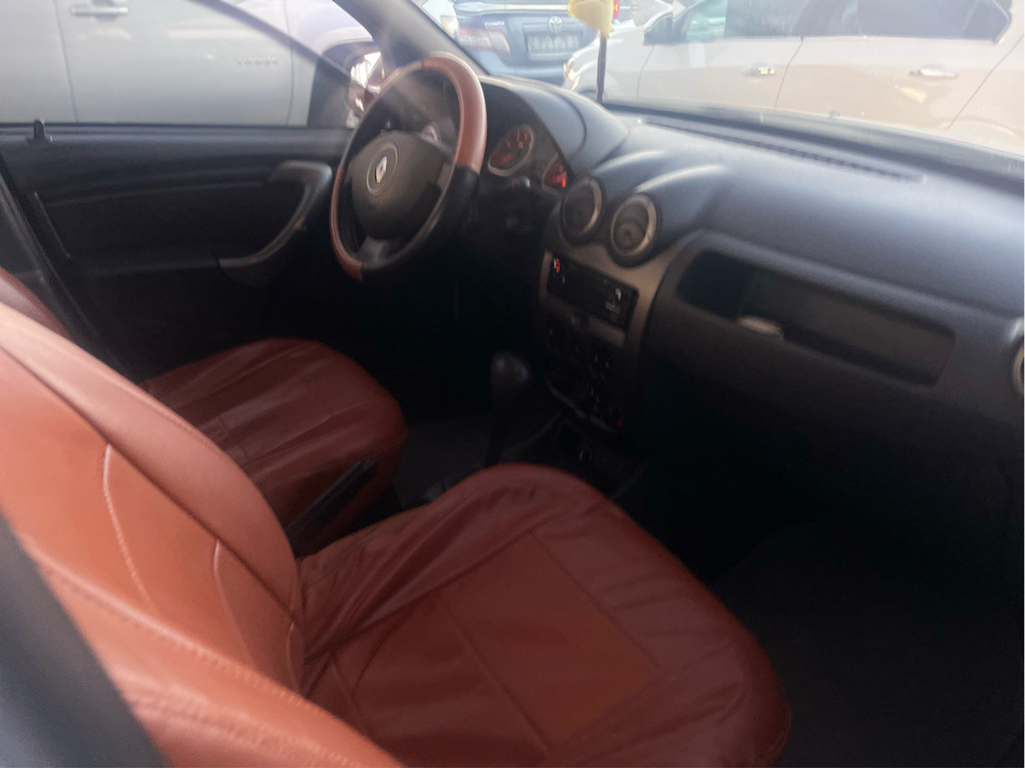 Renault Duster - Image 10