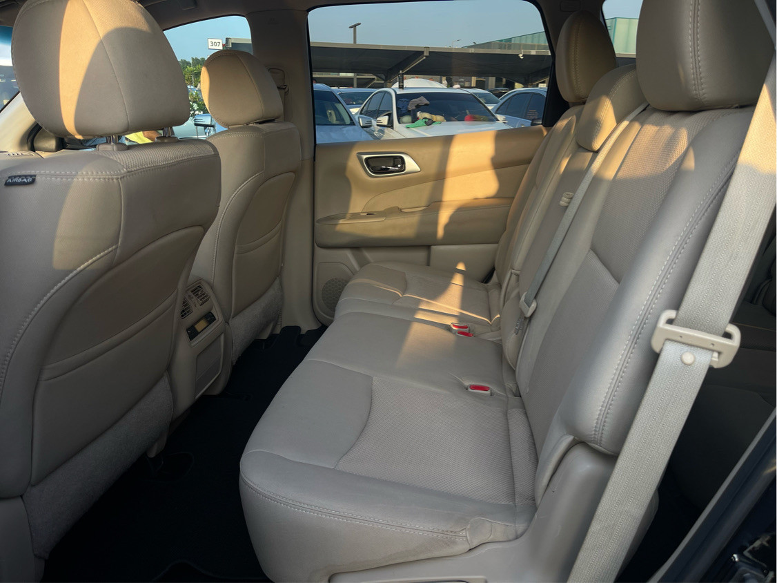 Nissan Pathfinder - Image 9