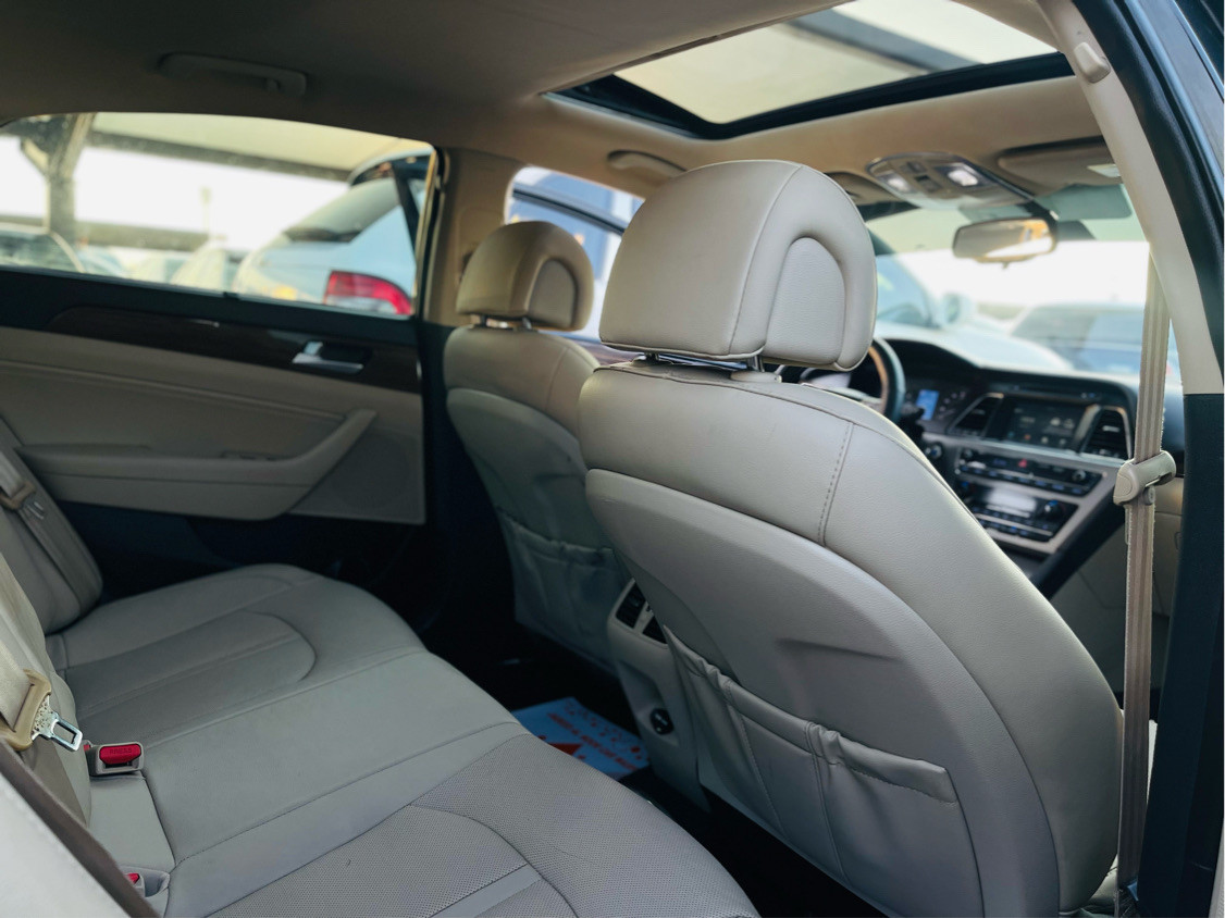Hyundai Sonata - Image 8