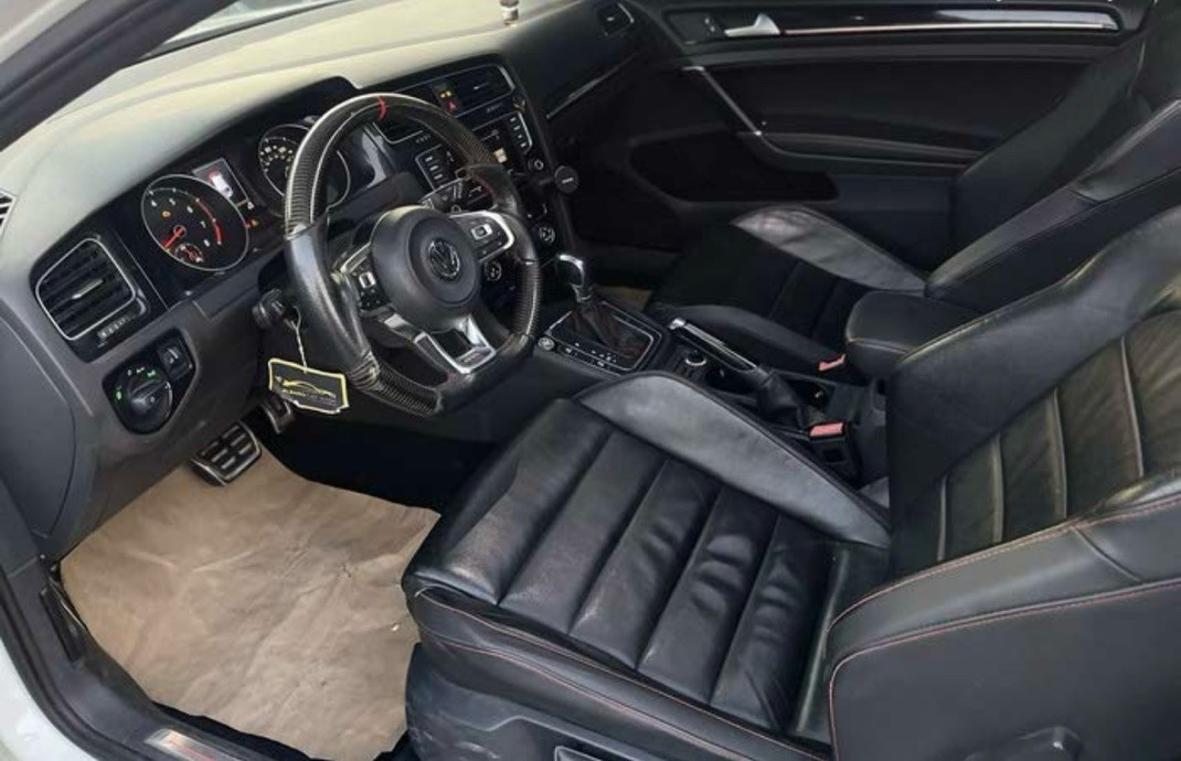 Volkswagen GTI - Image 7