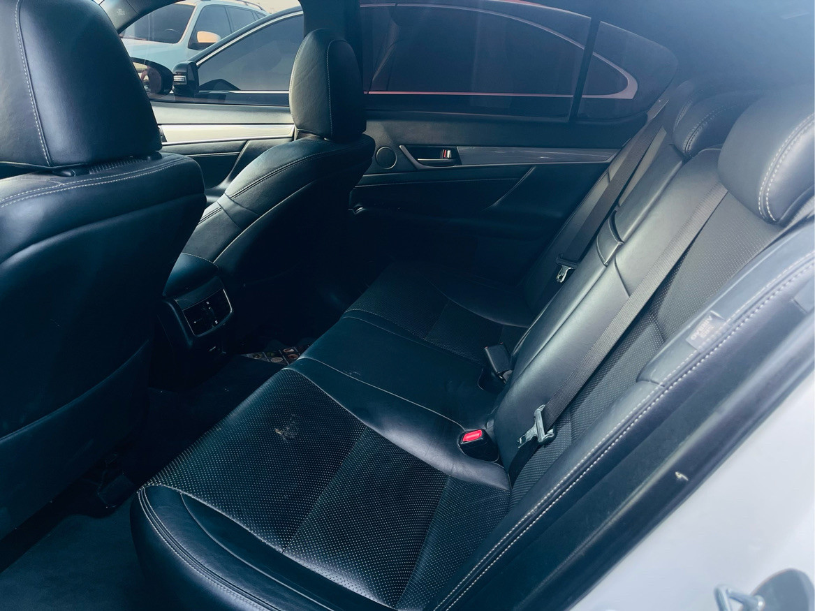 Lexus GS-Series - Image 7