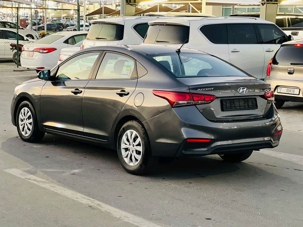 Hyundai Accent - Image 5