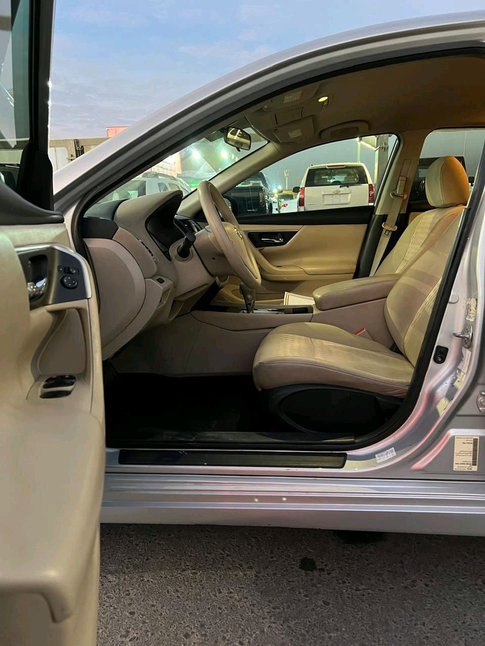 Nissan Altima - Image 2