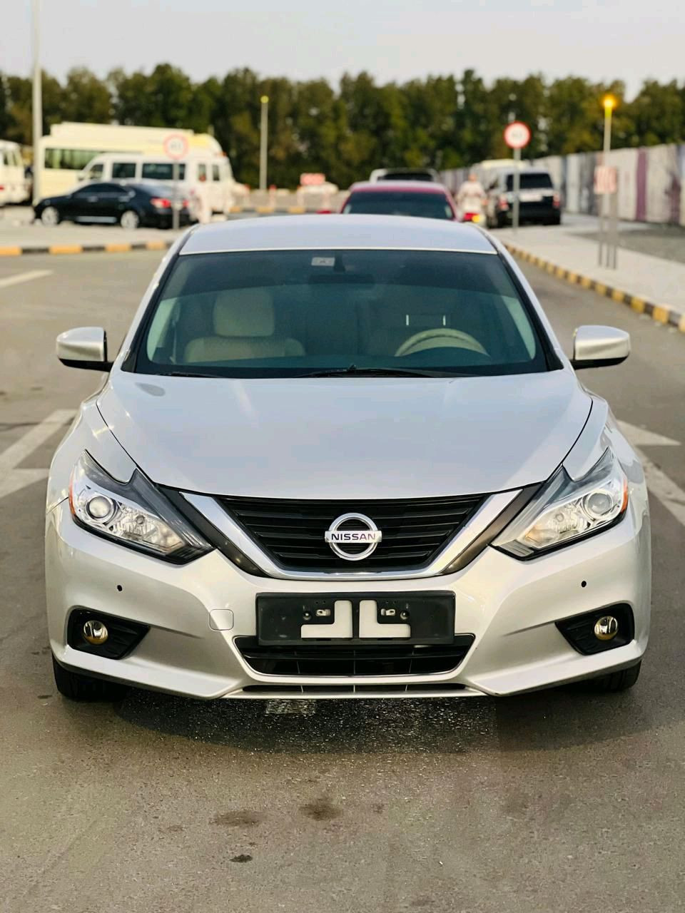 Nissan Altima - Image 5