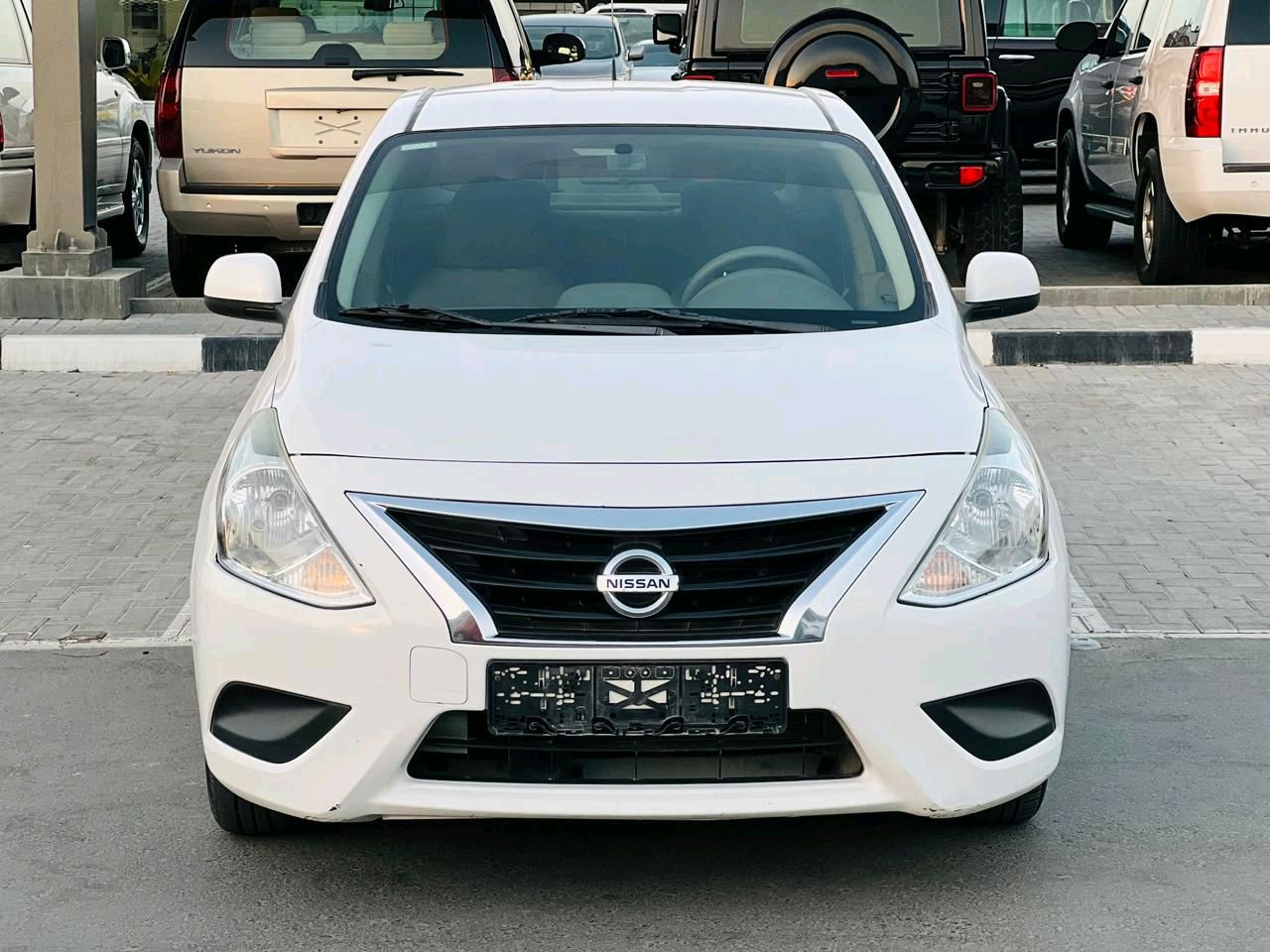 Nissan Sunny - Image 4