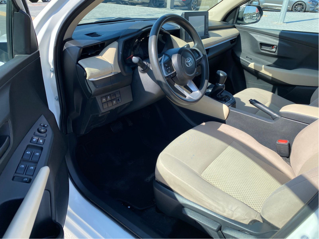 Toyota Yaris - Image 10