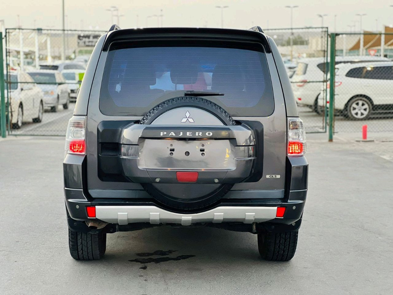 Mitsubishi Pajero - Image 7