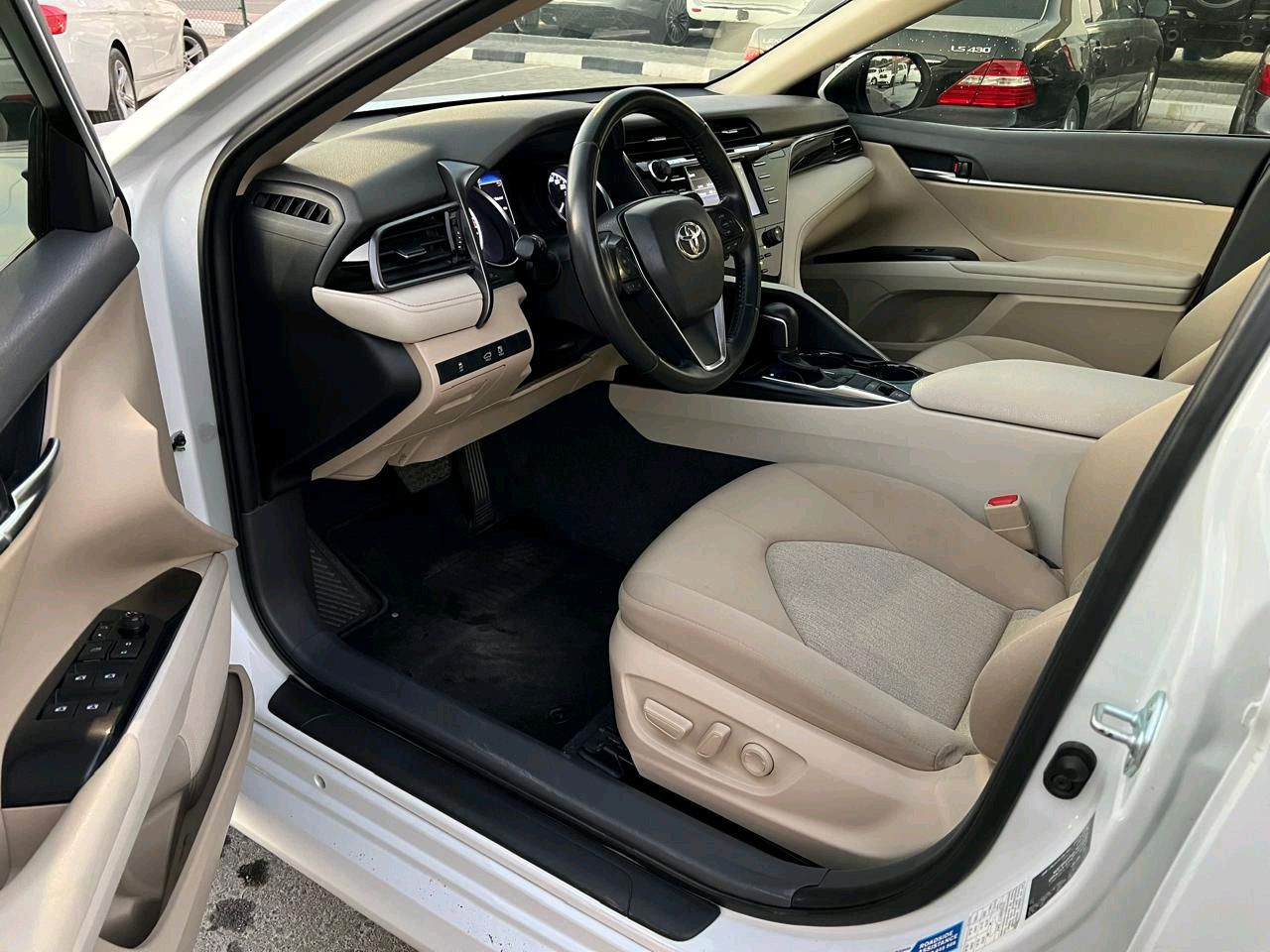 Toyota Camry - Image 5