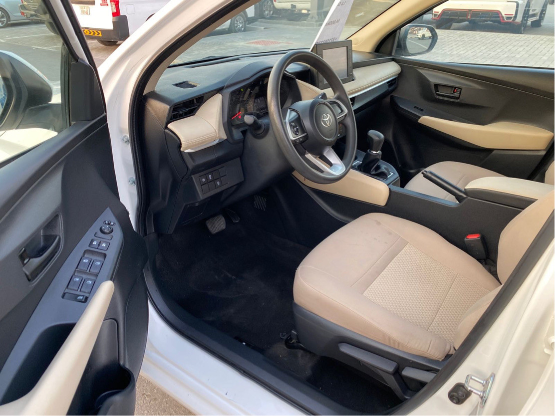 Toyota Yaris - Image 11