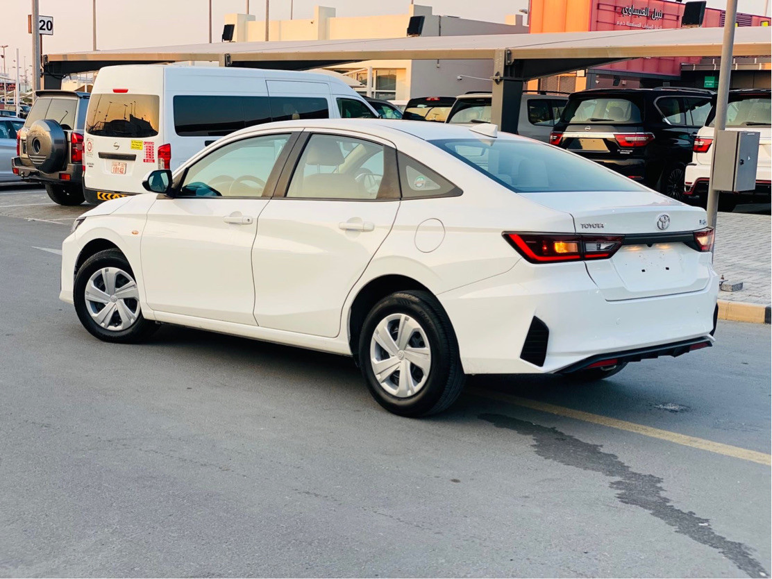 Toyota Yaris - Image 6