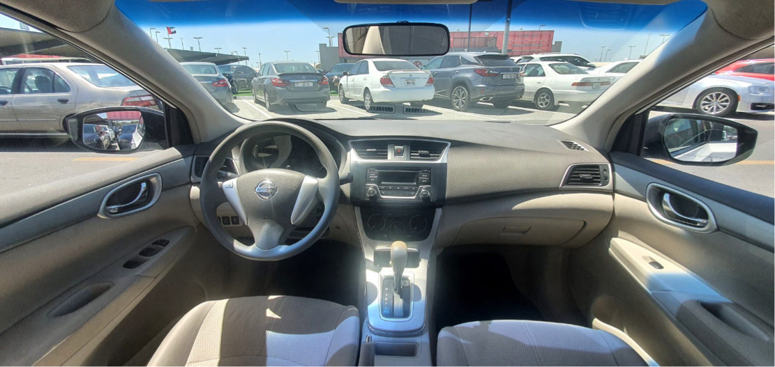 Nissan Sentra - Image 10