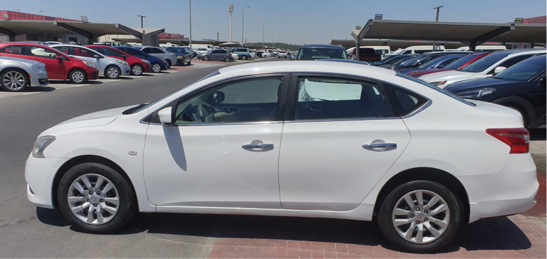 Nissan Sentra - Image 7