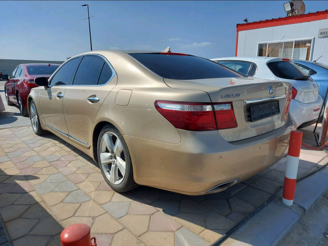 Lexus LS-Series - Image 3