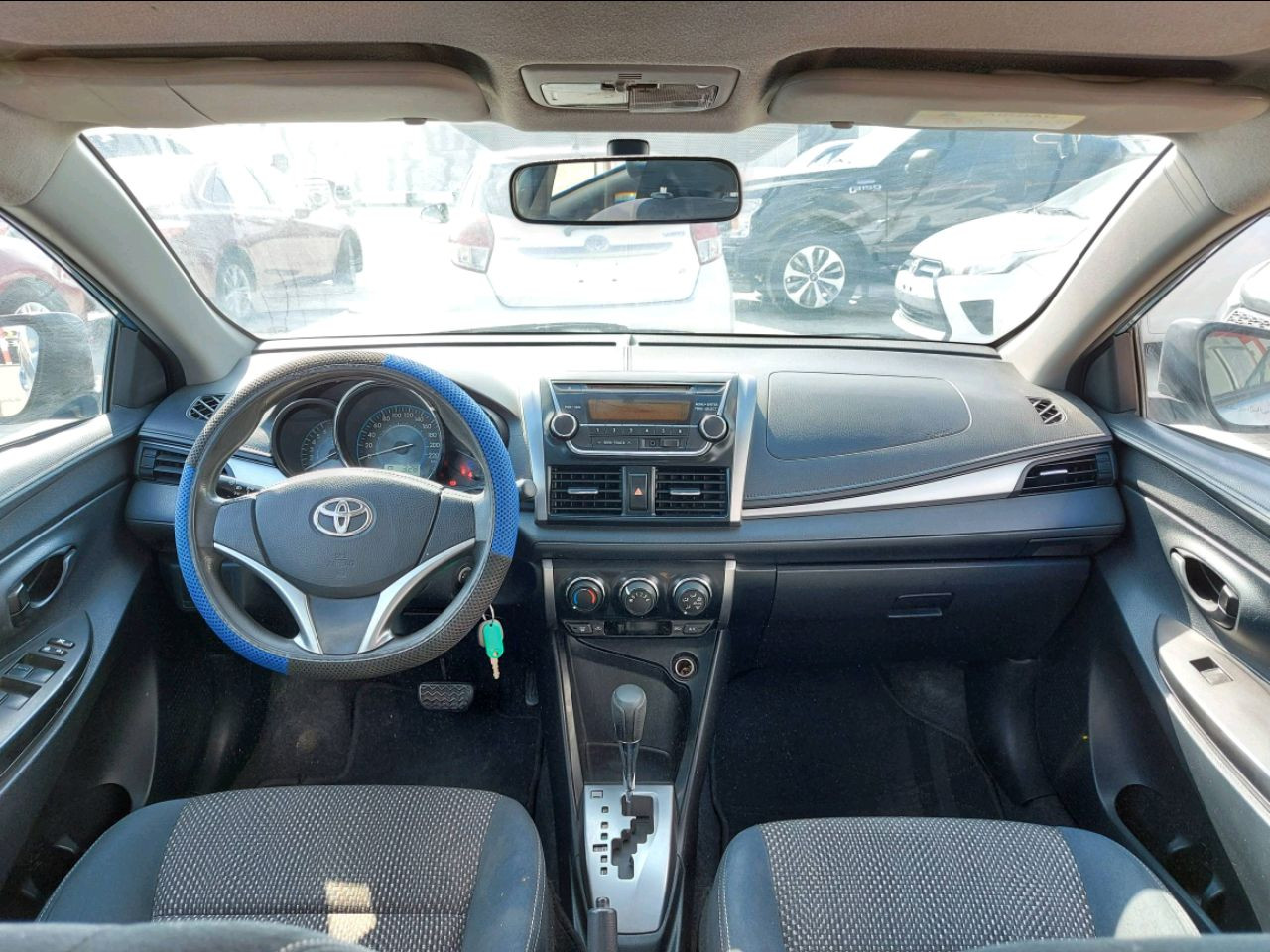 Toyota Yaris - Image 6