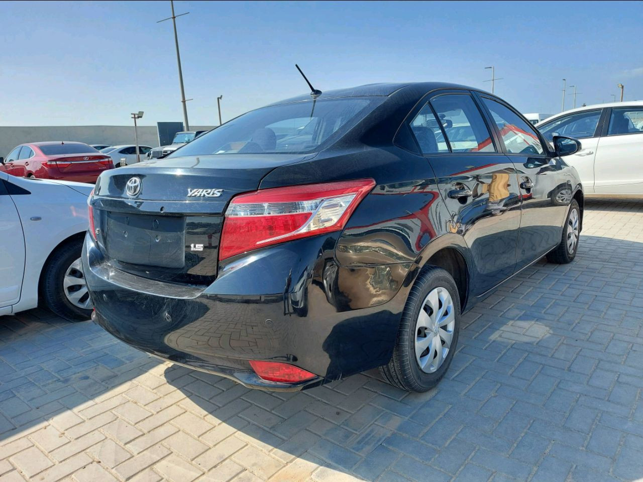 Toyota Yaris - Image 2