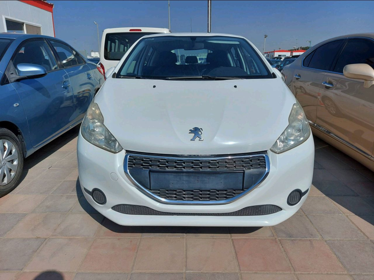 Peugeot 208 - Image 3