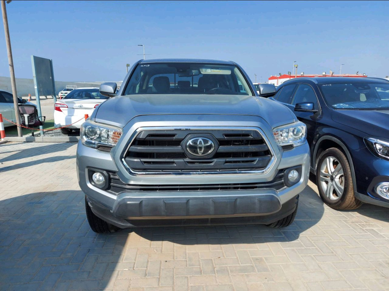 Toyota Tacoma - Image 4