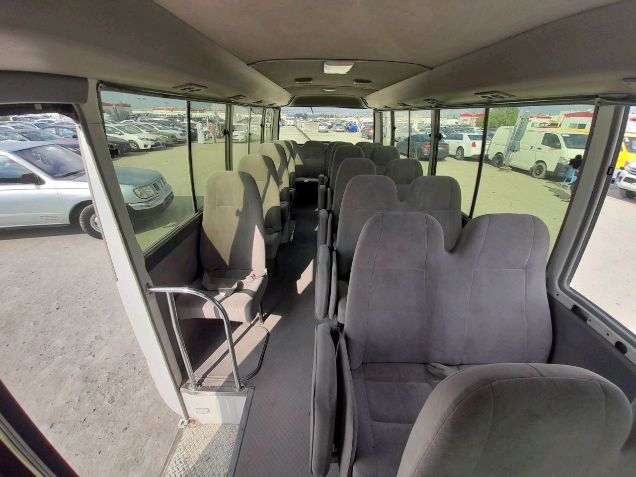 Toyota Coaster - Image 7