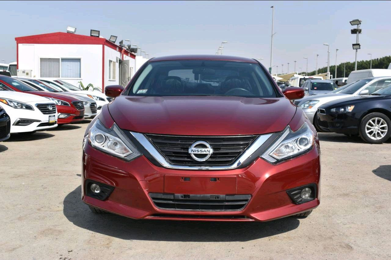 Nissan Altima - Image 3
