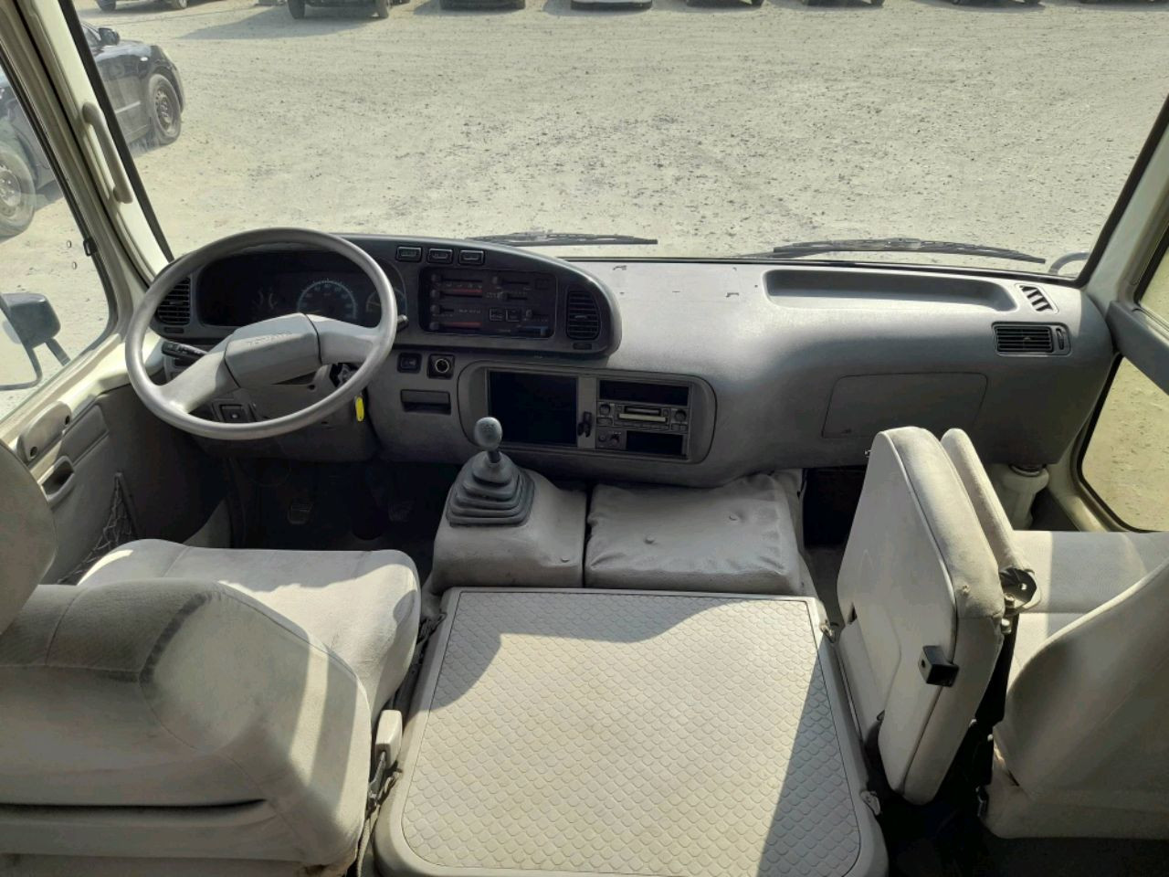 Toyota Coaster - Image 6