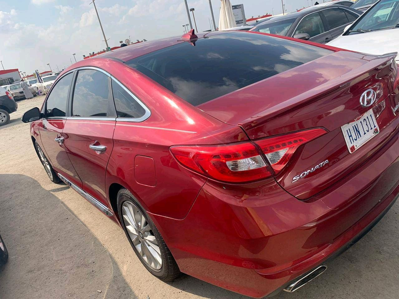 Hyundai Sonata - Image 4