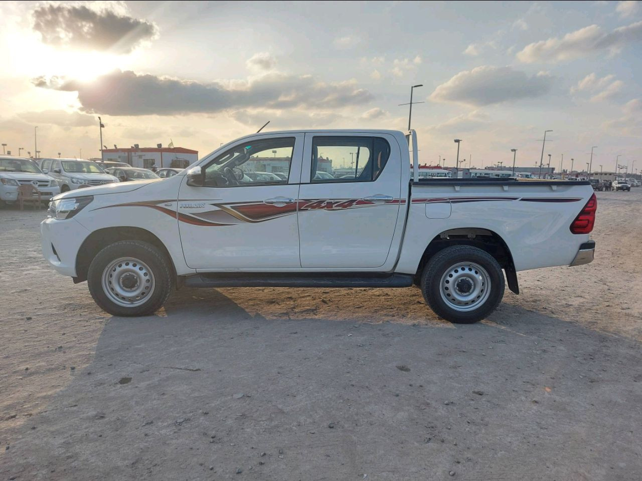 Toyota Hilux - Image 5