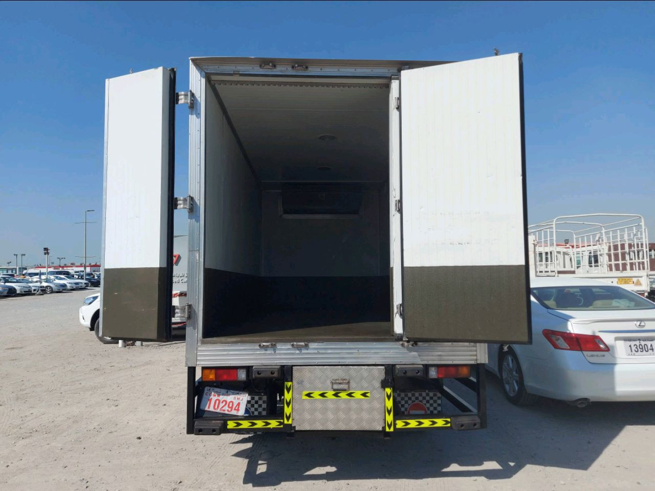 Mitsubishi Canter - Image 5