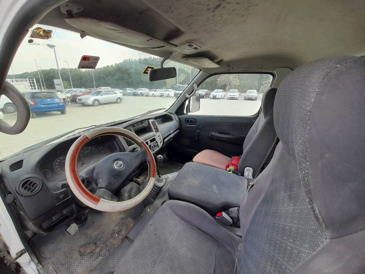 Nissan Urvan - Image 6