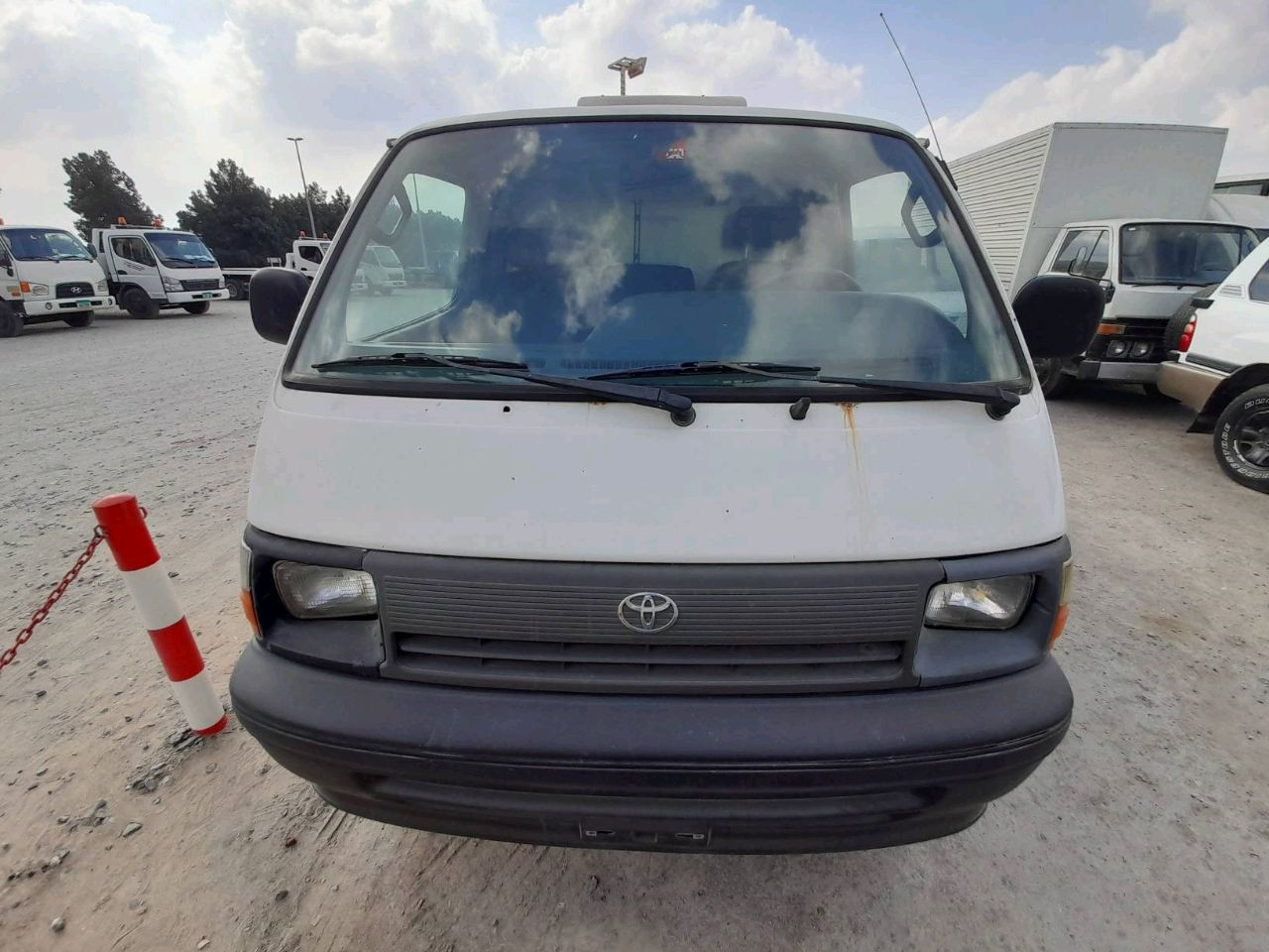 Toyota Hiace - Image 5