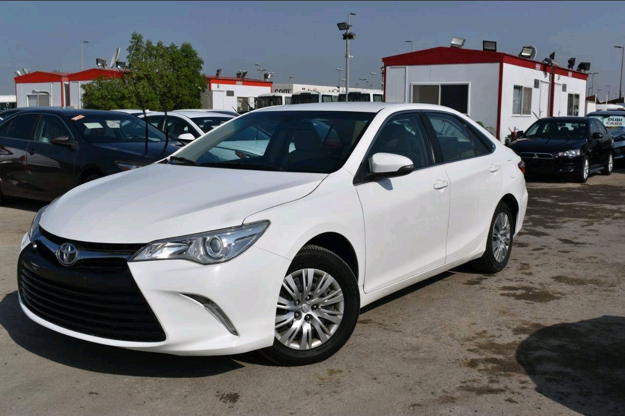 Toyota Camry - Image 3