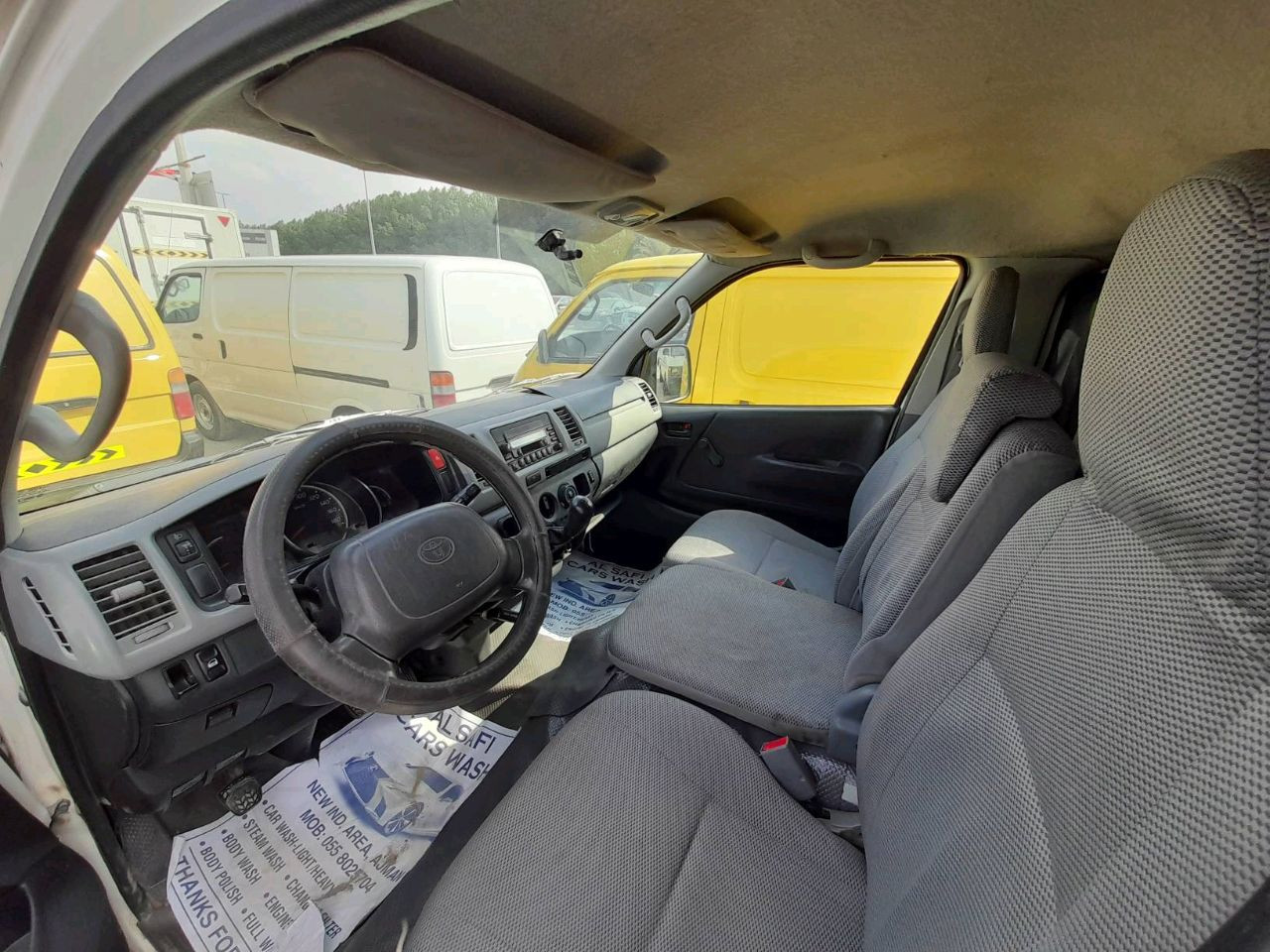 Toyota Hiace - Image 2