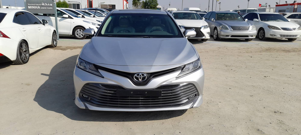 Toyota Camry - Image 4
