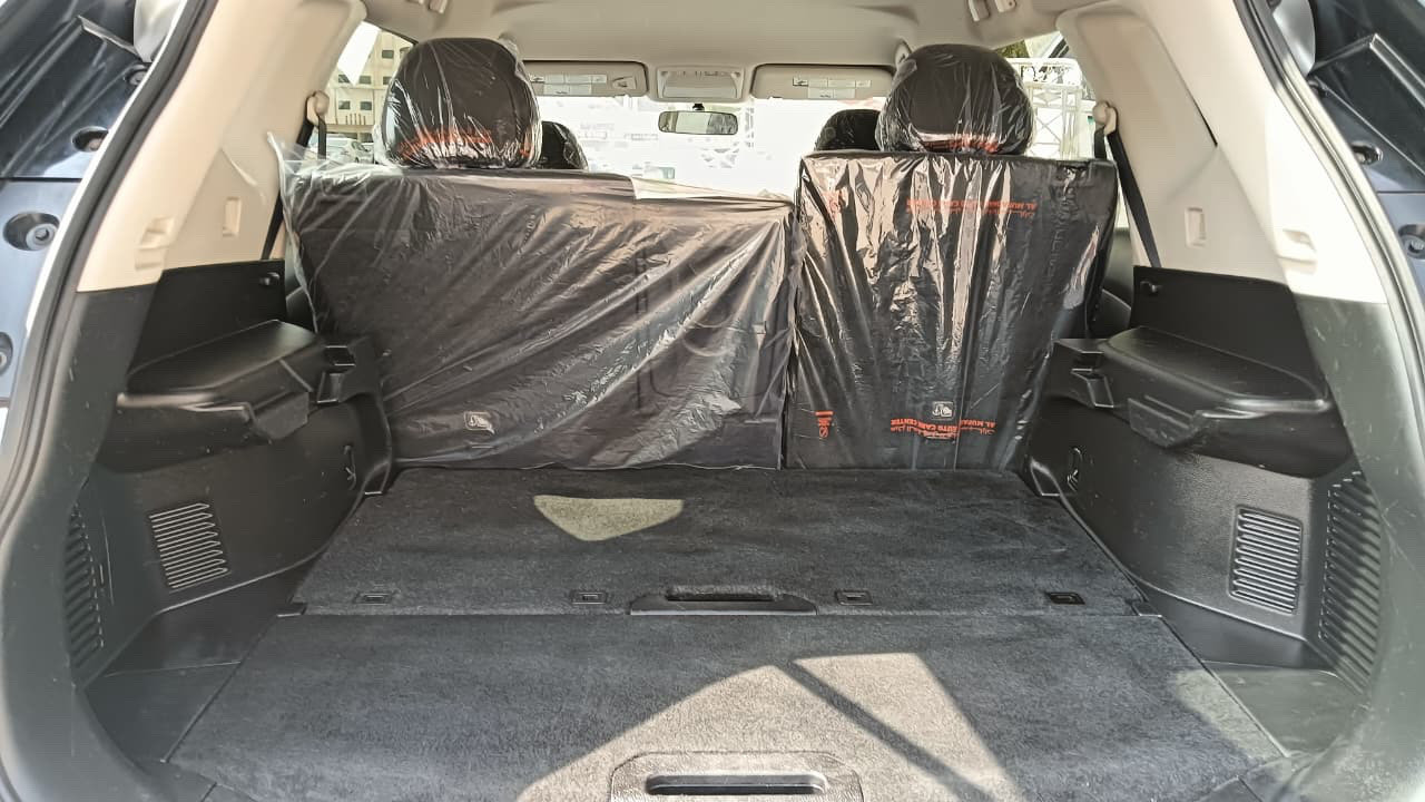 Nissan Rogue - Image 8