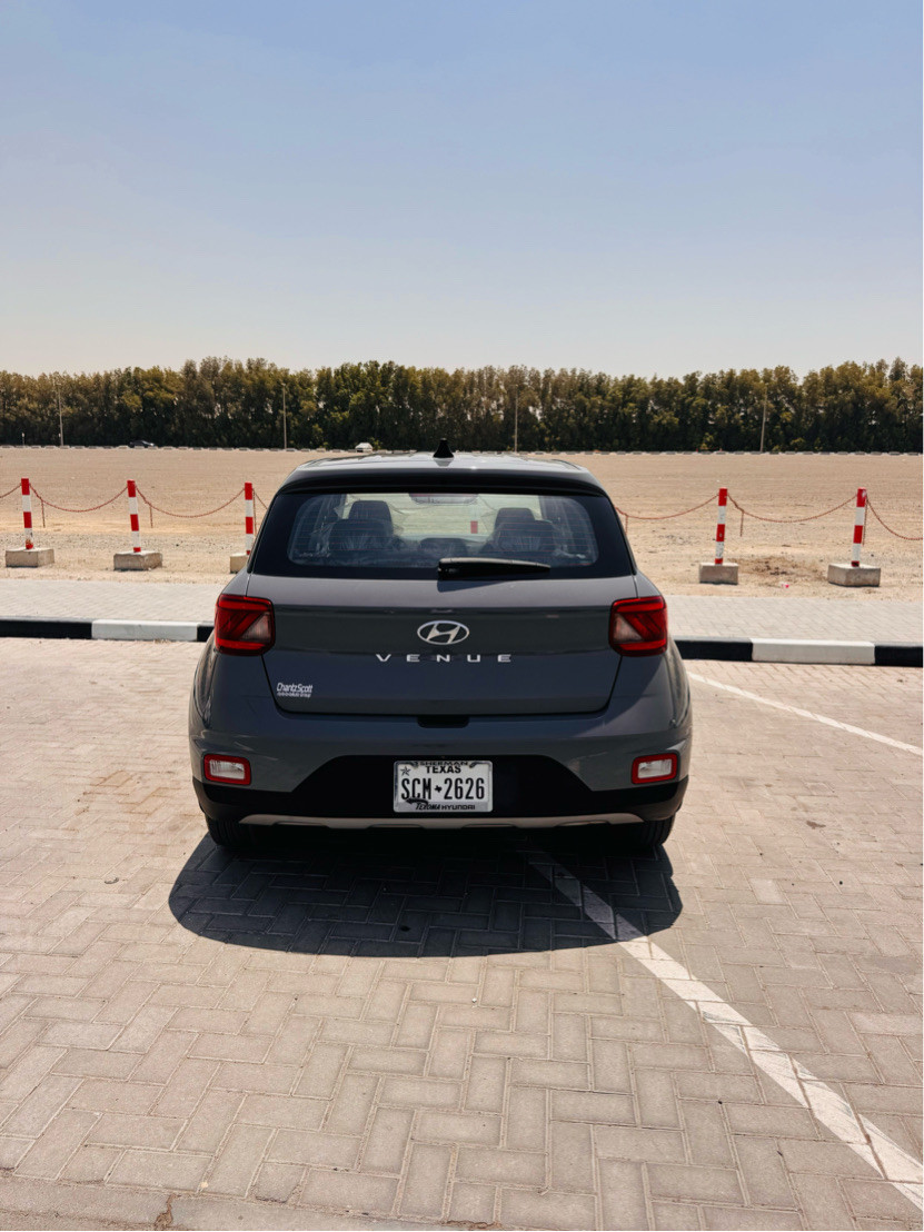 Hyundai VENUE - Image 12