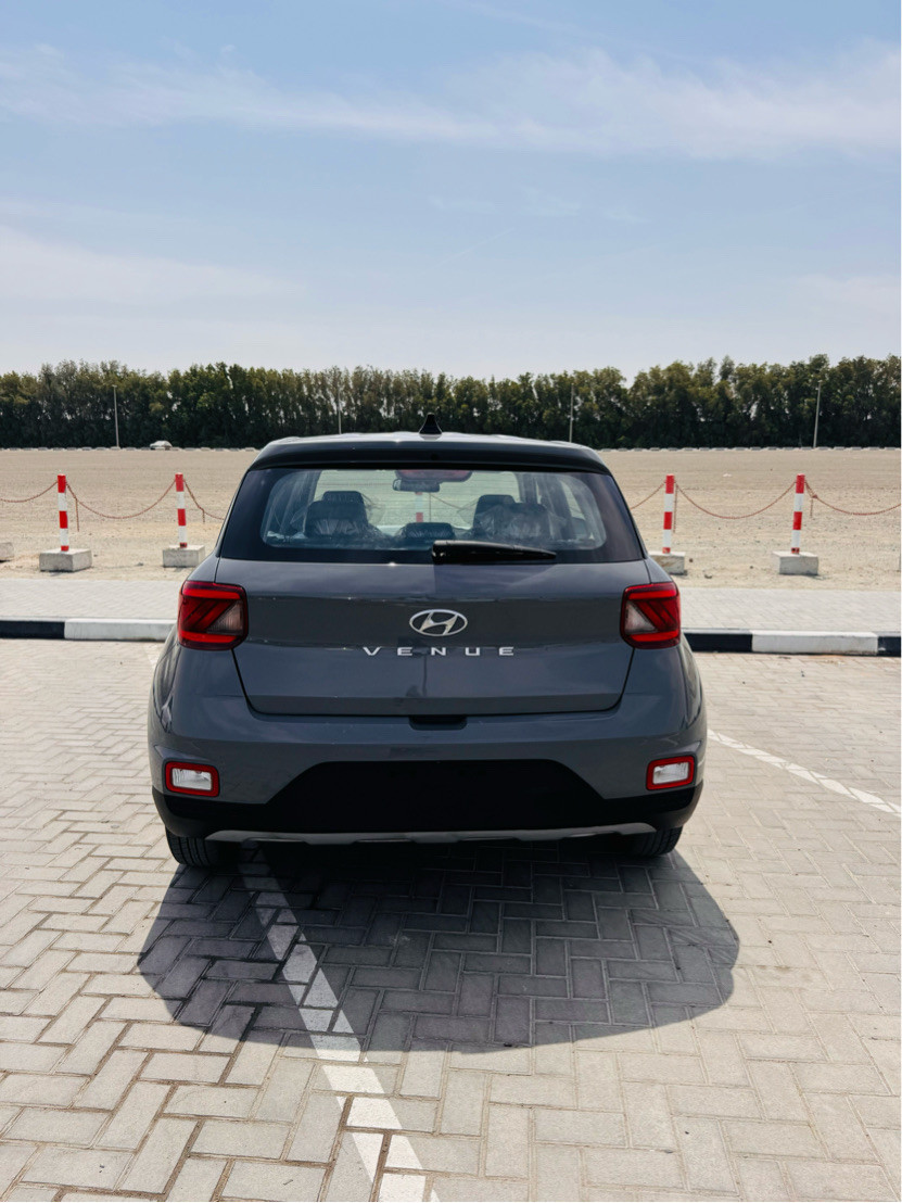 Hyundai VENUE - Image 9