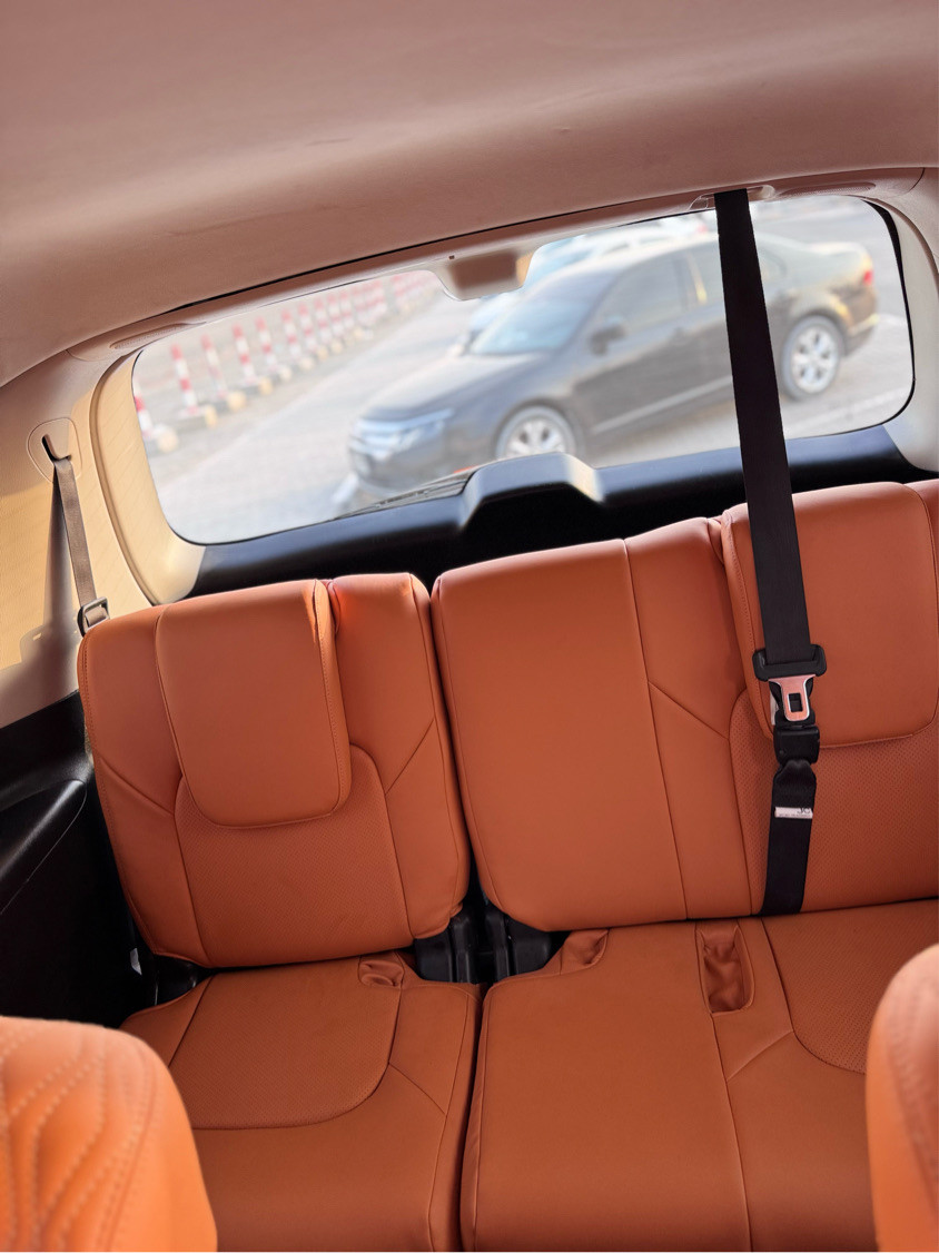 Nissan Armada - Image 9