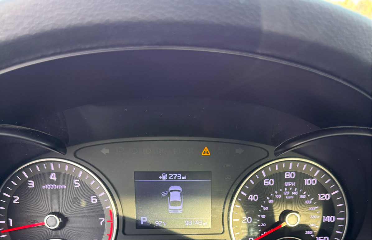 KIA Optima - Image 8