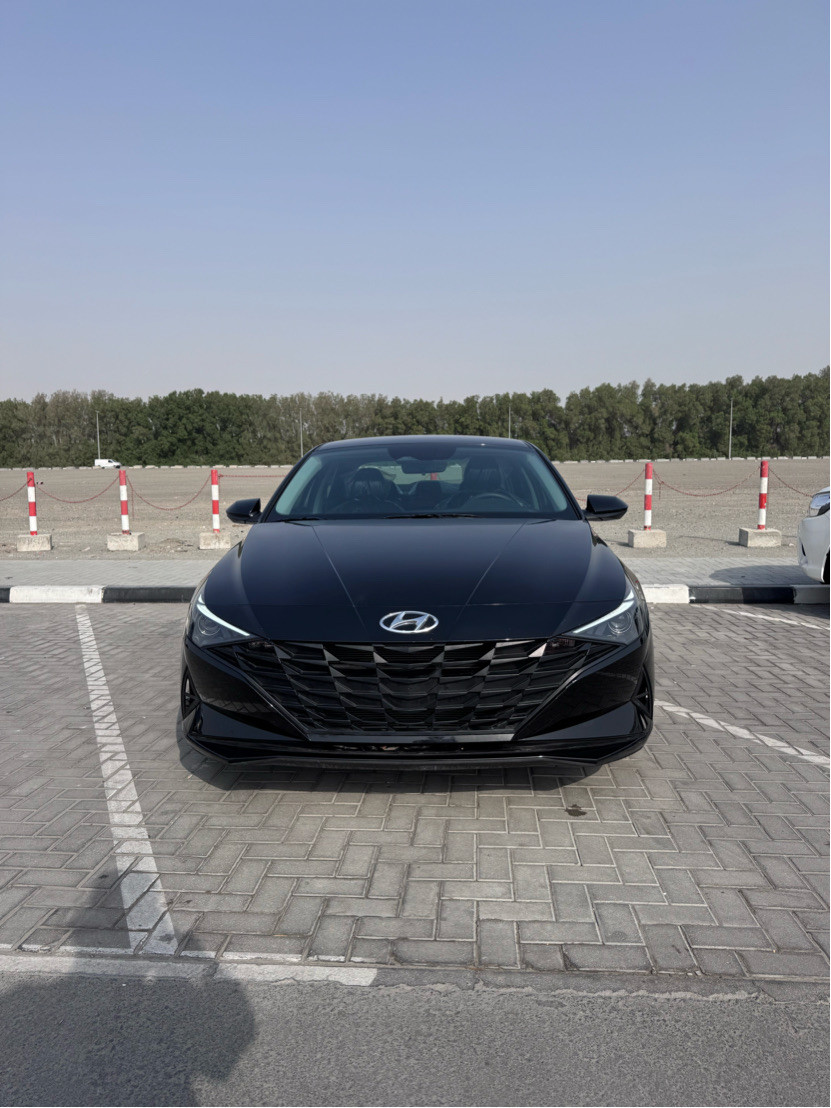 Hyundai Elantra - Image 8