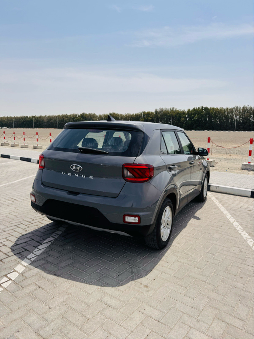 Hyundai VENUE - Image 10